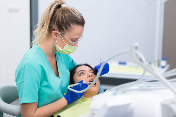 Best Walk-In Emergency Dentist in Germantown, IL